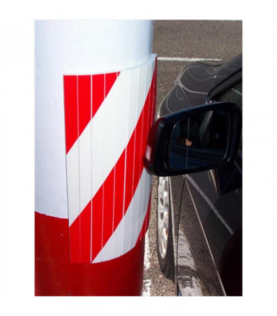 Protector garage adhesivo