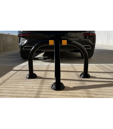 VALLA PARKING CON CERRADURA NEGRA